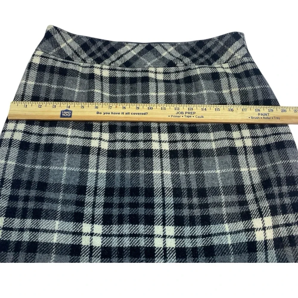 L.L.Bean Women's Wool Blend Plaid A-Line Skirt Gray Black Size 12 Regular - Picture 8 of 8